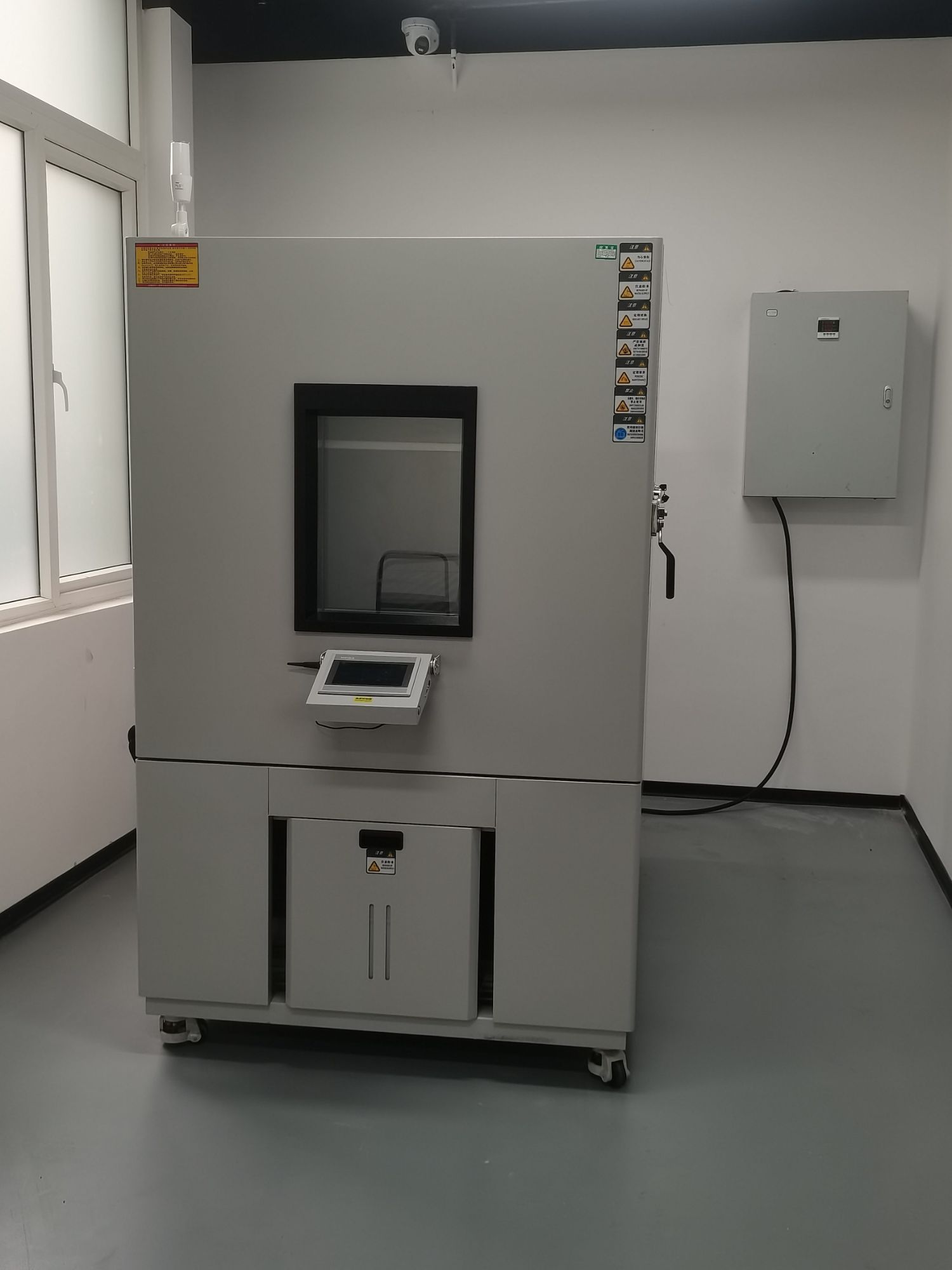 恒温恒湿试验箱，高低温湿热试验箱，可程式恒温恒湿试验箱